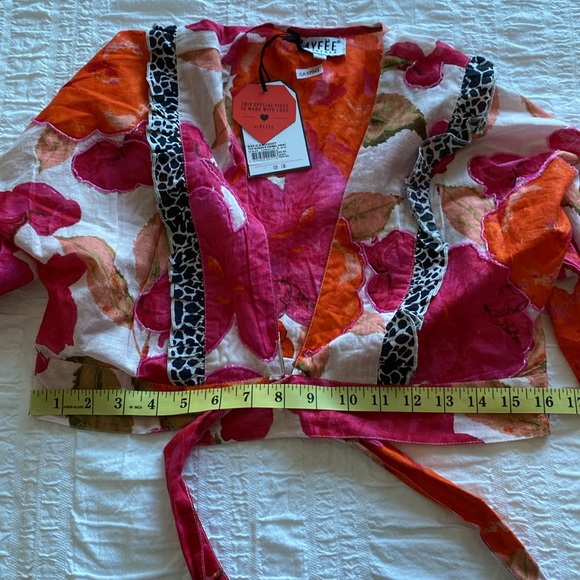 Ayfee Florence tie waist orange,pink and cream floral blouse. Leopard ruffle. M - Picture 17 of 17